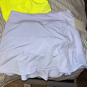 Lululemon pace rival MR skirt